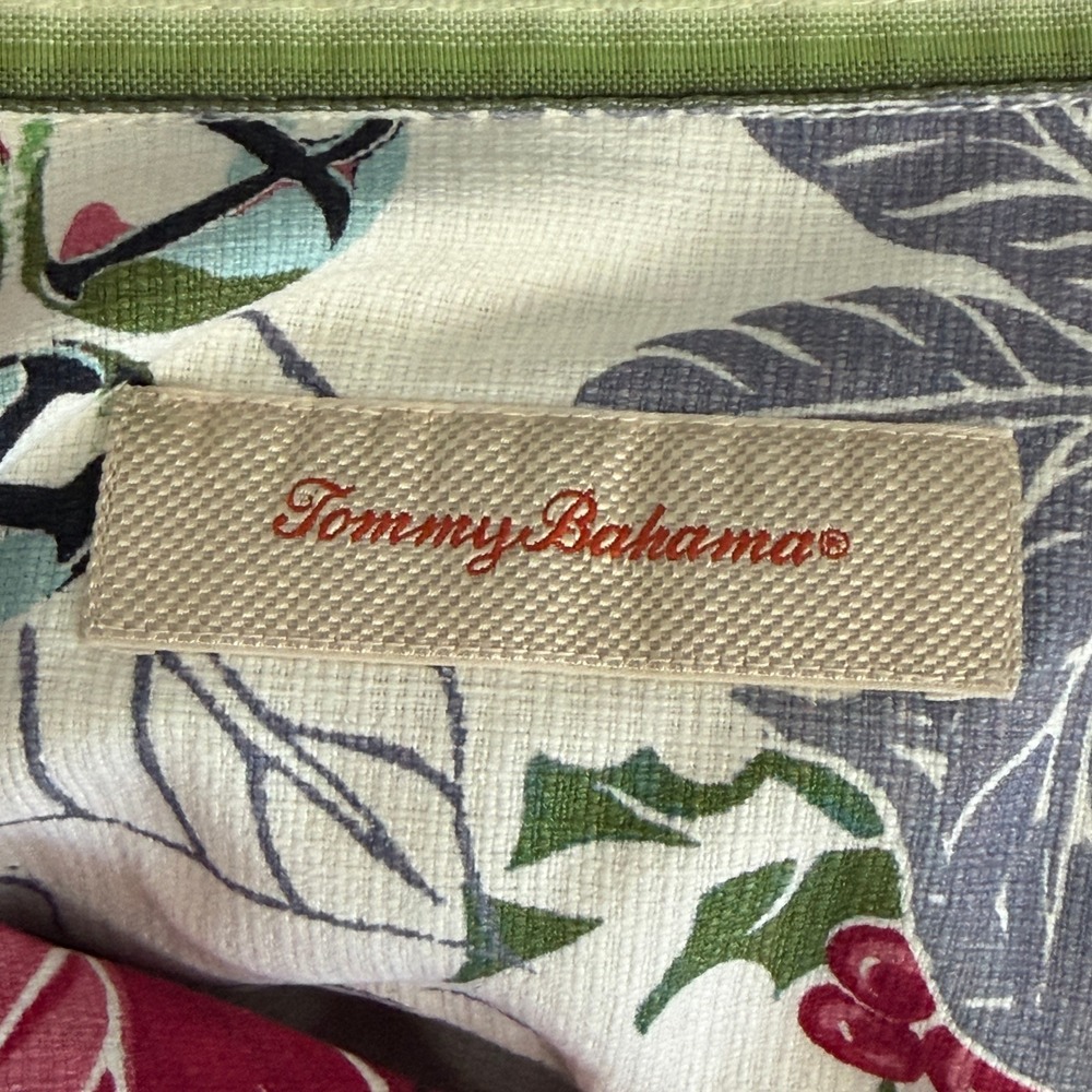 Tommy Bahama SILK Shirt Mens XXL Cream Holidays Christmas Poinsettia Surf Santa - Picture 3 of 11
